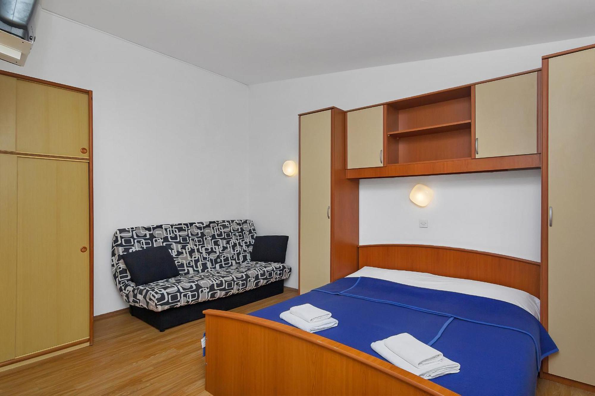 Apartmani Cico Gdinj Buitenkant foto