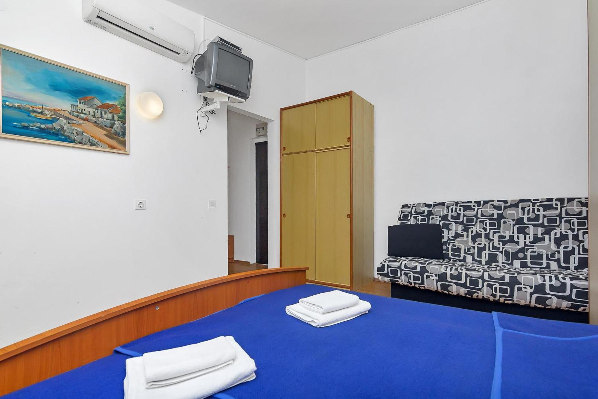 Apartmani Cico Gdinj Buitenkant foto