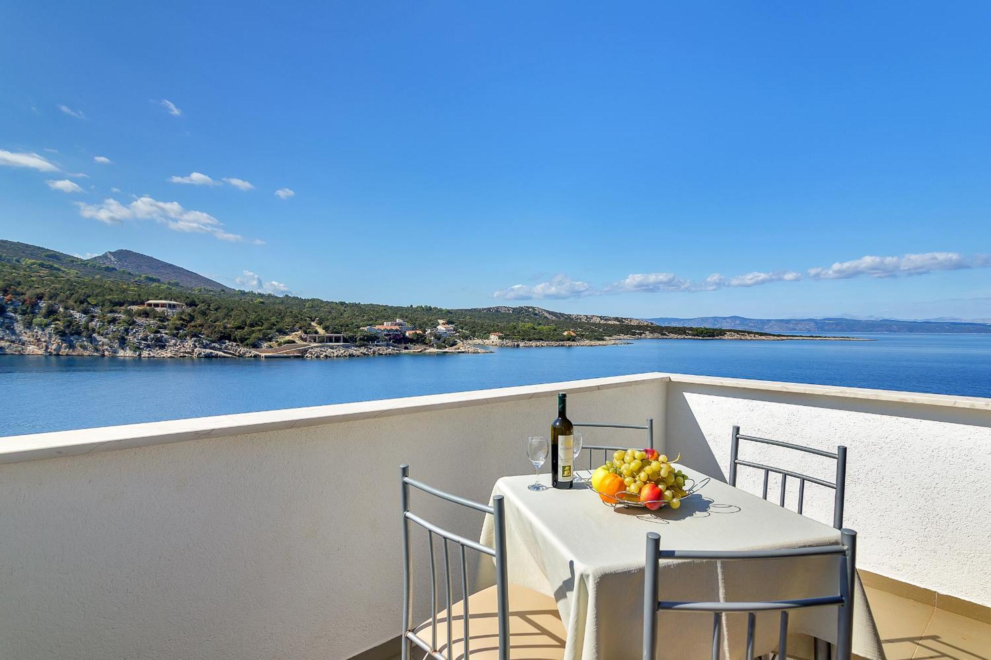 Apartmani Cico Gdinj Buitenkant foto